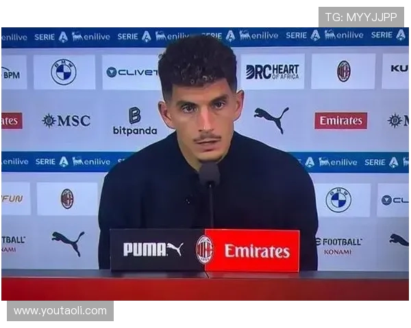 前裁判痛批 VAR 失灵:迪洛伦佐主动找接触,那不勒斯点球该取消 前裁判痛批 VAR 失灵:迪洛伦佐主动找接触,那不勒斯点球该取消